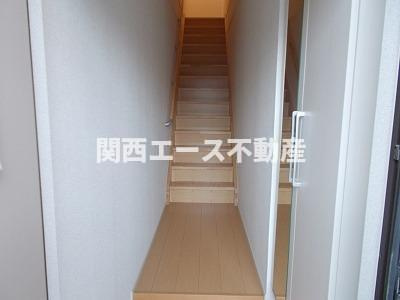 【玄関】 | 讃良レジデンス