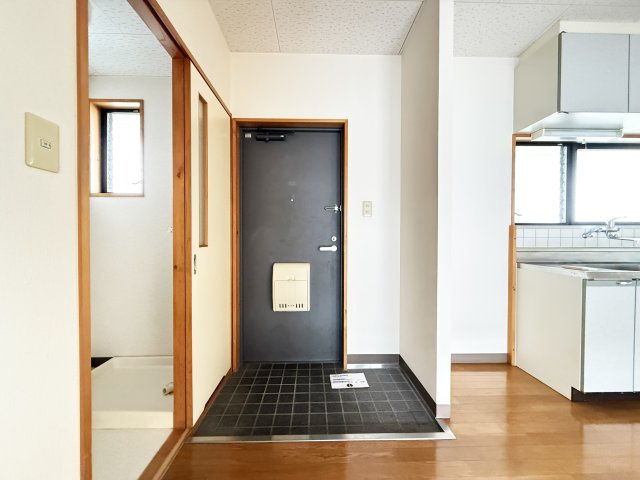 プレミール高そねの玄関