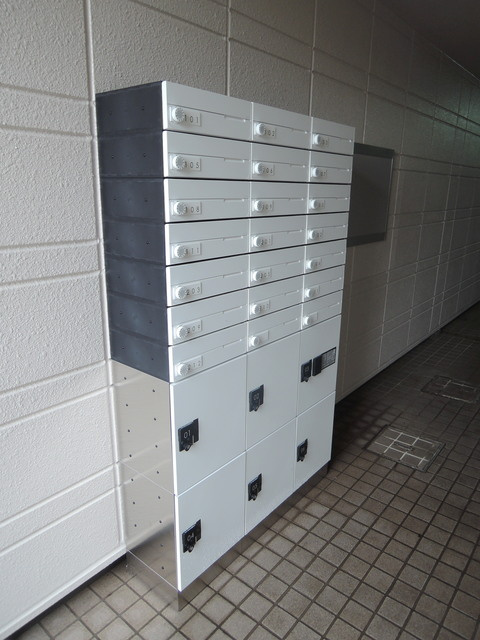 プランタニエールのエントランス|★宅配ＢＯＸあり★