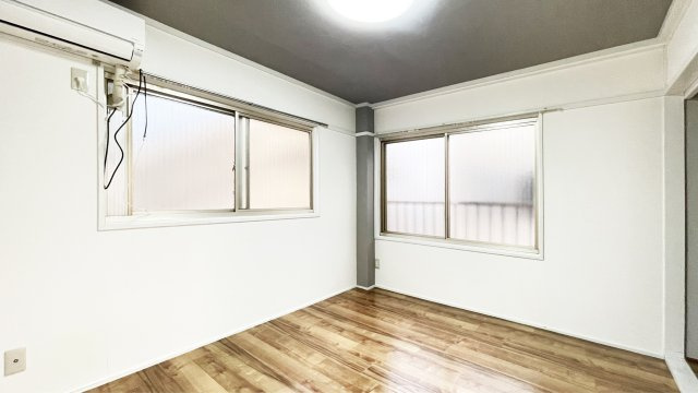 サンハイツ田宮の居間・リビング