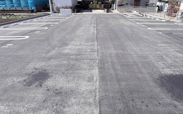 INTEGRAL ARAOの駐車場