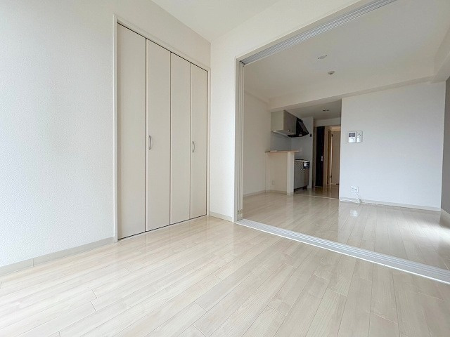 ルクレ新大阪レジデンスの寝室