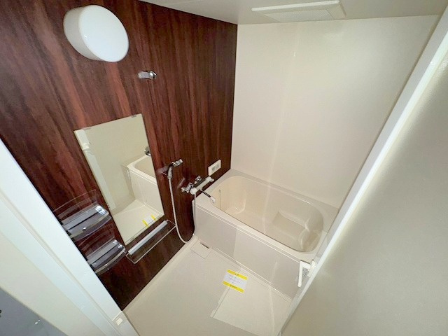 ルクレ新大阪レジデンスの浴室