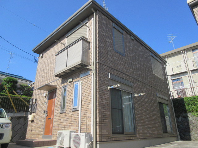 Ｅｍｙ　Ｃｏｕｒｔ　Ａの外観|セキスイハイム施工　気楽な１フロア１住戸