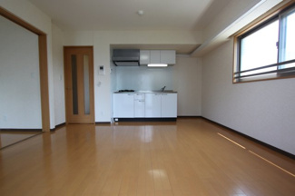 【居間・リビング】 | バリューエクセ | LDK9.8帖