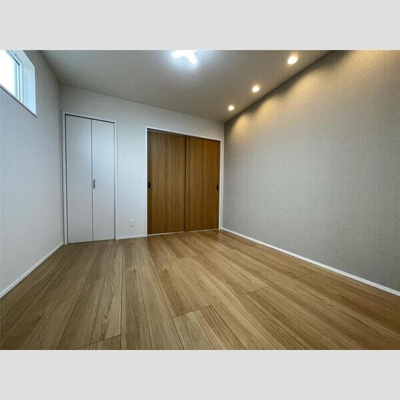 【居間・リビング】 | ココアス戸畑 | ◆初期費用最安値コミット！「もっとお得に賃貸」を叶えます♪
◆見積もりのセカンドオピニオンも開催中♪検討中の物件もお気軽に相談下さい。
※既にお申込み済みの場合はご遠慮下さい。
