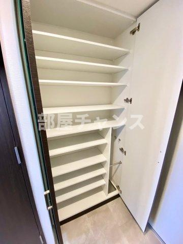 エステムコート名古屋 TWIN EASTの収納