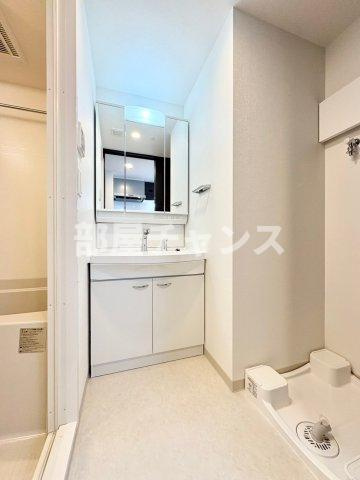 エステムコート名古屋 TWIN EASTの独立洗面台