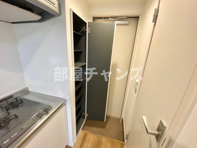 リブリ・千成の玄関