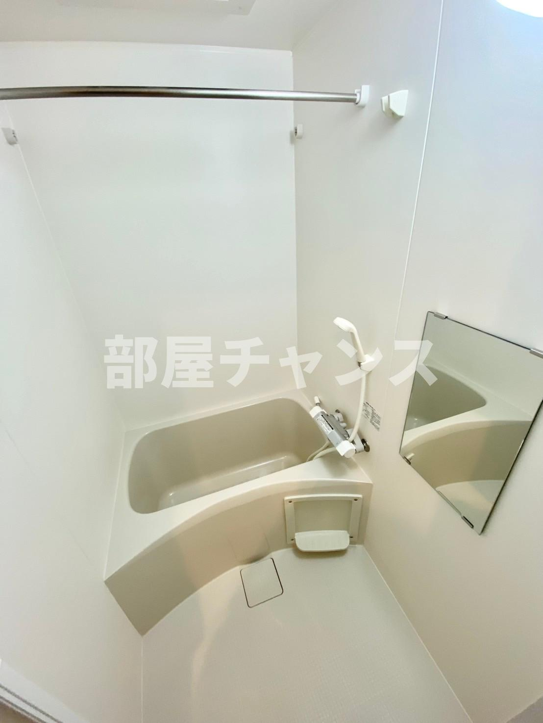 リブリ・千成の浴室