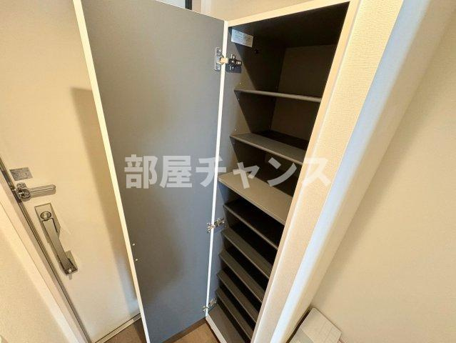 パインテール千成の収納