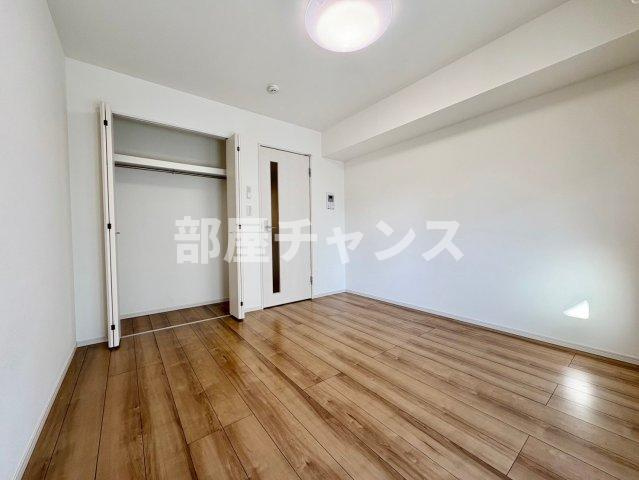 パインテール千成の寝室