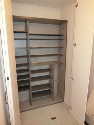 【収納】 | ロアーブル参番館 | 現況優先となります。現地にて間取り・仕様等をお確かめ下さい。