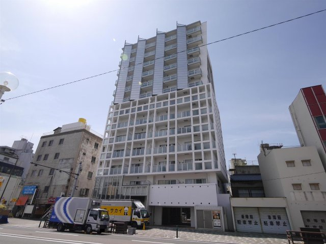 【外観】 | お得に住まいをお探しするなら不動産すまラボにお任せ下さい♪
〇現地待合わせOK　〇LINE対応可　〇他社物件持ち込みＯＫ
〇遠隔契約OK　〇お値引き喜んで♪
皆様のお問合せをお待ちしています♪