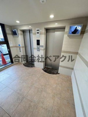 【ロビー】 | Luxe京都西大路 | 落ち着いたロビーです