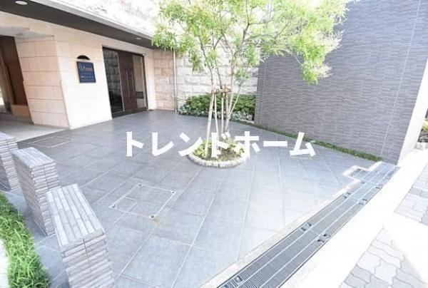 プレサンス福島ニューゲートのエントランス|選べる家電プランあり！！