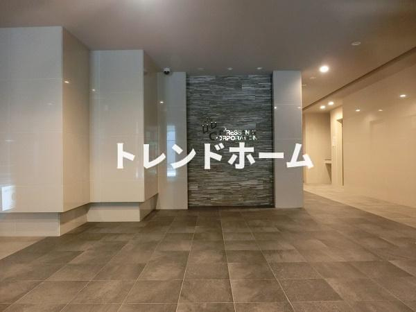 プレサンス谷町リーベのエントランス|選べる家電プランあり！！