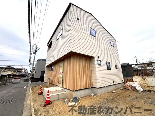 車多めな家族に贈る家の外観|外観もきれいです