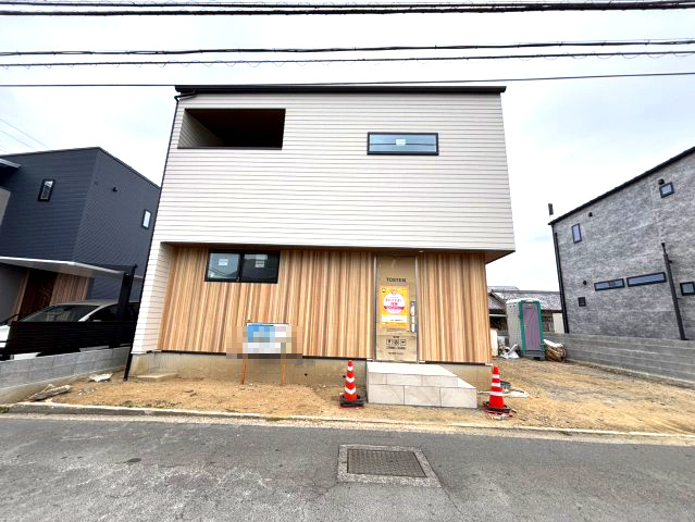 車多めな家族に贈る家の前面道路含む現地写真|前面道路含む現地写真です