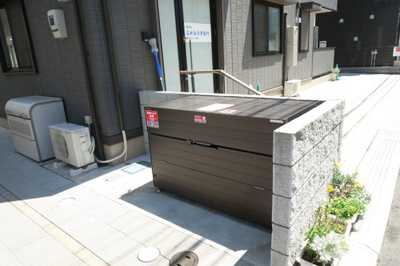 敷地内ゴミ置場