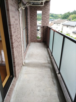 南側のバルコニーです