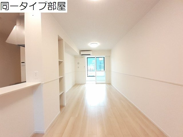 セレストの居間・リビング|こちらのリビングで趣味の時間をお楽しみください