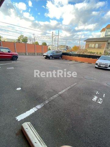 グレース篠木Vの駐車場