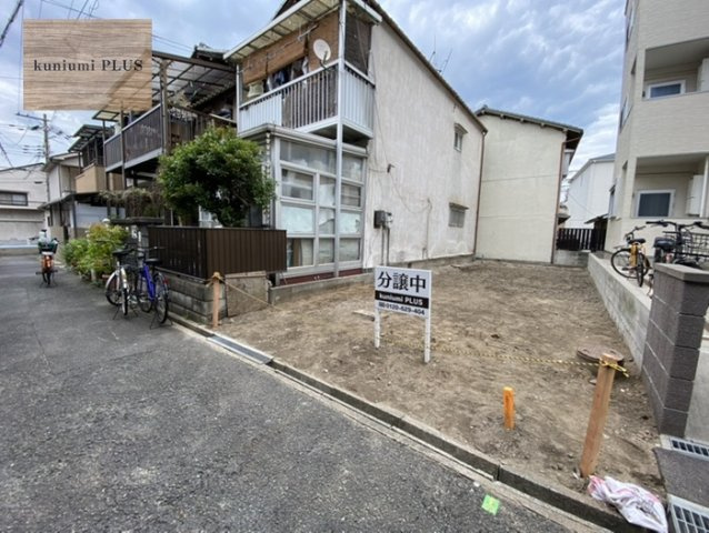 大阪市城東区中浜2丁目の前面道路含む現地写真