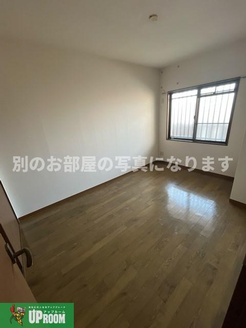 ハイツ花水木Ⅲの洋室