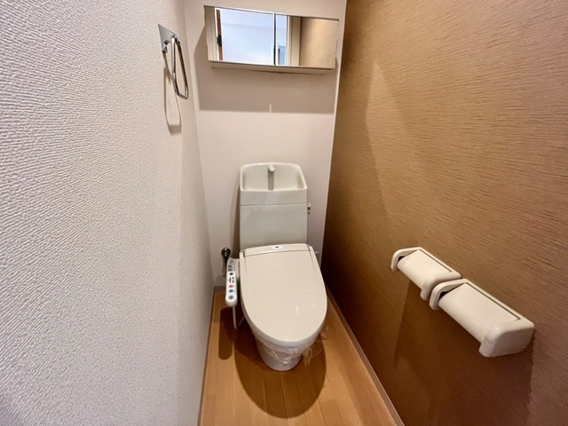 熊本市西区松尾１丁目のアパートのトイレ