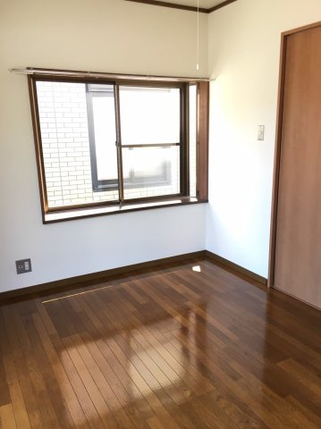 パルステージの洋室