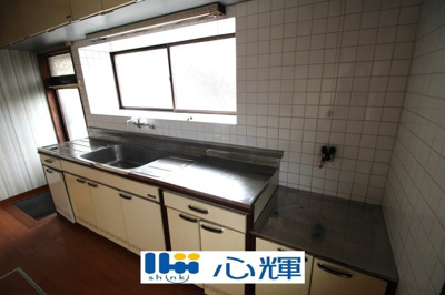 【キッチン】 | 宇部市笹山町1丁目中古二階建