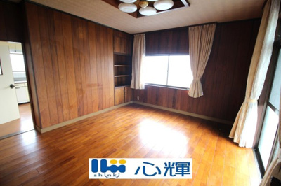 【居間・リビング】 | 宇部市笹山町1丁目中古二階建