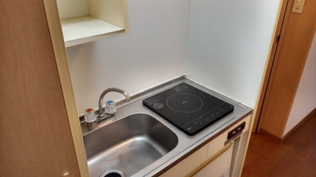 コンパクトなキッチンで掃除もラクラク