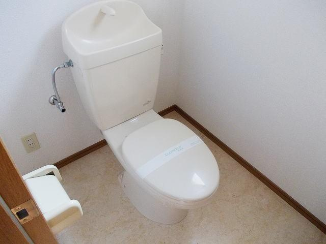 ヒルサイドテラスのトイレ|※お部屋により仕様が異なる場合があります。