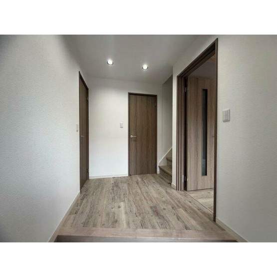  | 玄関内装です。
生活同線を考えられた間取りです。
