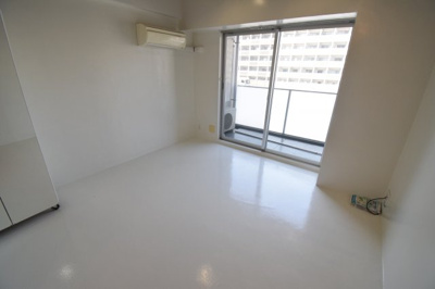 【洋室】 | ＲＥＶＥ