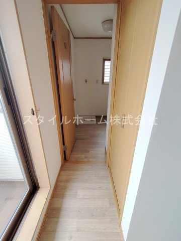 駅前ハイツの玄関