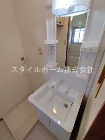 コスギハイツの洗面所|イメージ写真です。