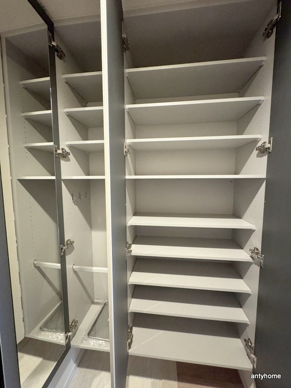 シーズンフラッツ中崎　仲介手数料無料の収納