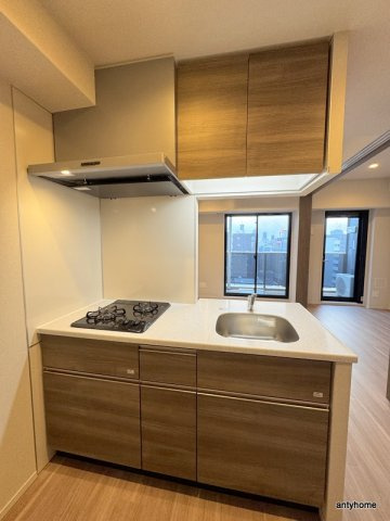 シーズンフラッツ中崎　仲介手数料無料のキッチン