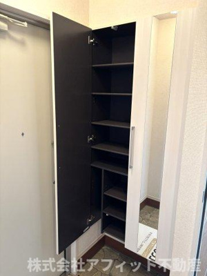 【玄関】 | グランドゥールフジイ | シューズボックス