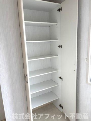 【その他】 | グランドゥールフジイ | 洗面所収納