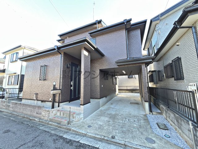 入間市久保稲荷3丁目　中古一戸建　～全居室6帖以上～