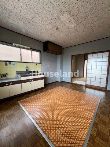 冨永マンションの居間・リビング