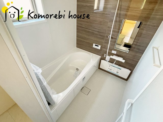 さいたま市西区中野林　第2　新築一戸建て　リーブルガーデン　02の浴室|落ち着いた空間のお風呂です