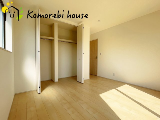 さいたま市西区中野林　第2　新築一戸建て　リーブルガーデン　02の寝室|寝室です