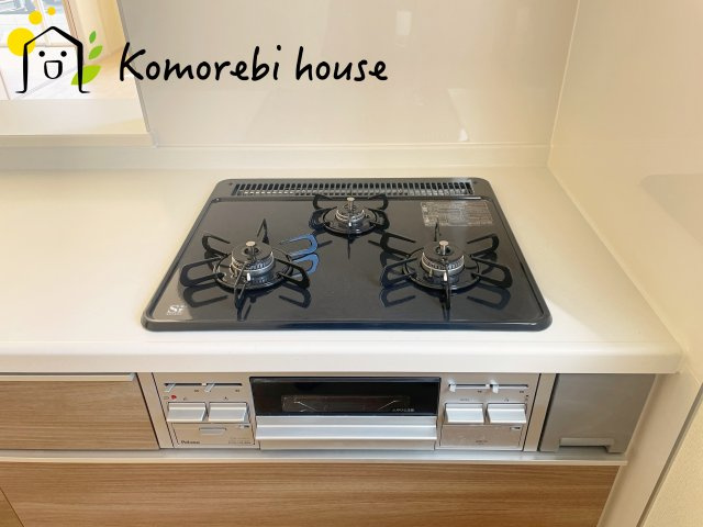 さいたま市西区中野林　第2　新築一戸建て　リーブルガーデン　02のキッチン|きれいなキッチンです