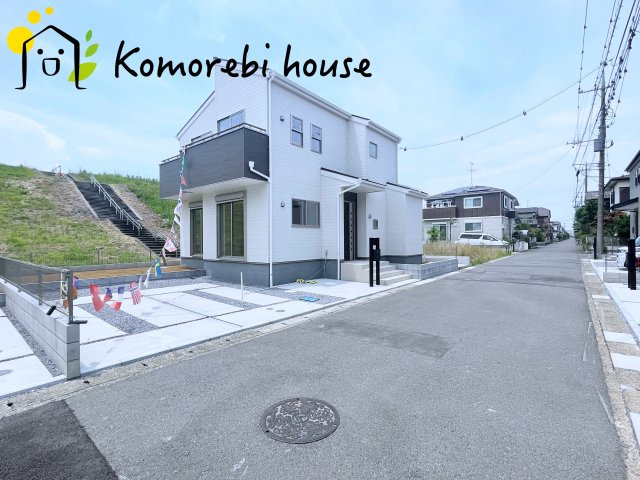 さいたま市西区中野林　第2　新築一戸建て　リーブルガーデン　02の前面道路含む現地写真|前面道路含む現地写真です