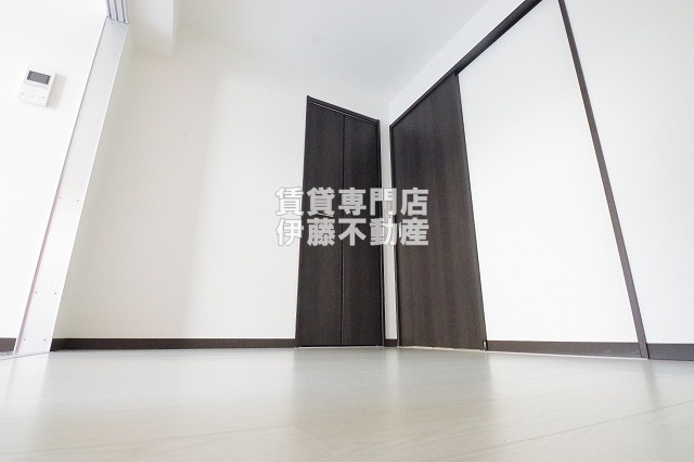 ぱ～くたうんルナ名古屋の寝室